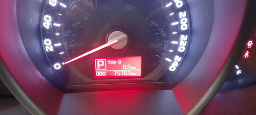 Imagem 8 de 12 de Kia Sportage 4x2 Ex 2.0 16v 4p 2016