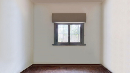 Imagen 7 de 12 de Casa Venta 2 Dormitorios Refaccionar 121 Entre 73 Y 74