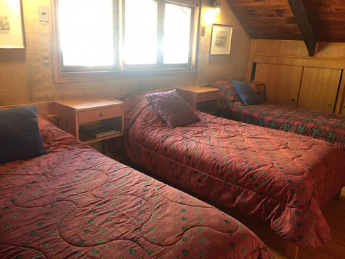 Casa En Venta De 4 Dorm. En Lo Barnechea