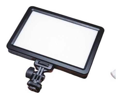 Imagen 1 de 9 de Foco Led Ulanzi Vijim Vl108 A Batería Recargable Integrada