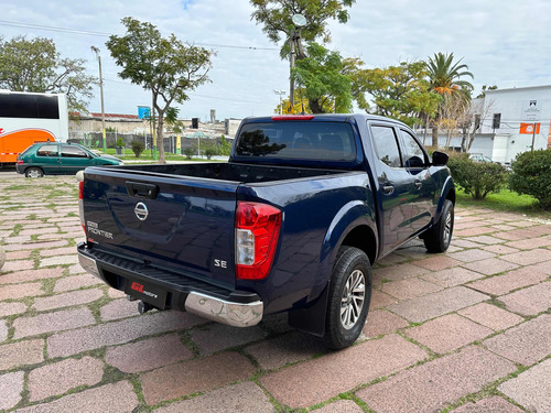 Imagen 5 de 17 de Nissan Frontier 2018 2.5 Se Doble Cabina (( Gl Motors ))