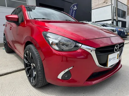 Mazda 2 1.5 TOURING TP