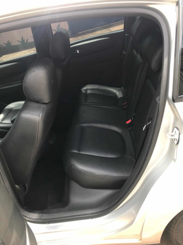 Imagem 12 de 15 de Citroën C4 2012 2.0 Exclusive Sport Flex 5p