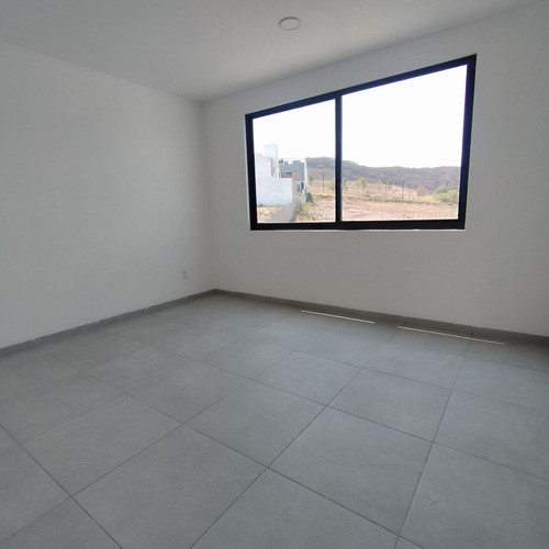Casas En Venta En El Condado, Jardín, 3 Recamaras, Una En Pb, De Lujo !