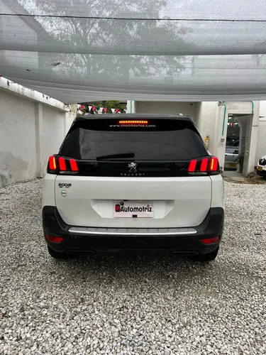 Peugeot 5008 1.6 Allure