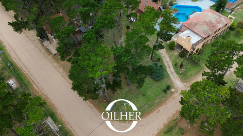 Terreno En Venta De 900m2 A Solo 200mts De La Playa Y Sobre Avenida Comercial!!