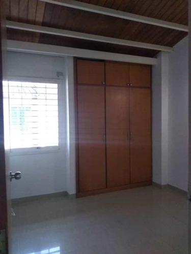 Imagen 8 de 15 de Townhouse En Urb. Villa Jardin, San Diego 04127407774 (foth-245)