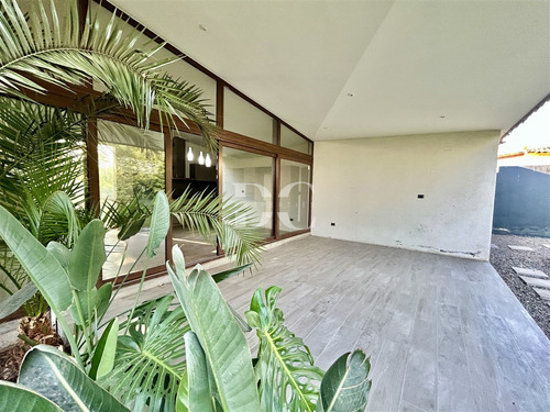 Casa En Venta De 3 Dorm San Anselmo Piedra Roja Chicureo