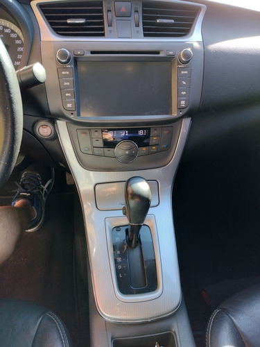 Imagem 10 de 11 de Nissan Sentra 2014 2.0 Sv Flex Aut. 4p
