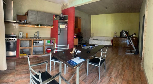 Imagen 3 de 9 de Casa En Venta En Jose Leon Suarez