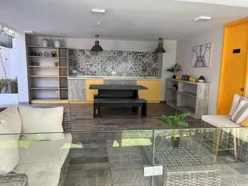 Depto. Semi Nuevo En Venta De 3 Dorm Estac Y Bodega En Ñuñoa