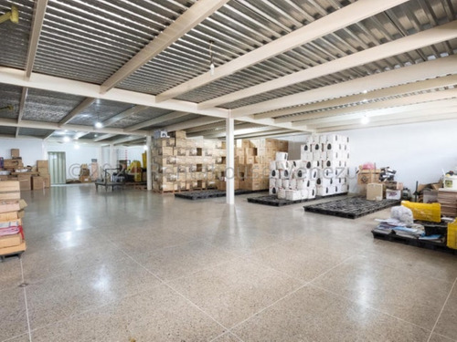 Milagros Inmuebles Edificio Venta Barquisimeto Lara Zona Centro Economica Residencial Economico Comercial Código Inmobiliaria Rent-a-house 24-21728