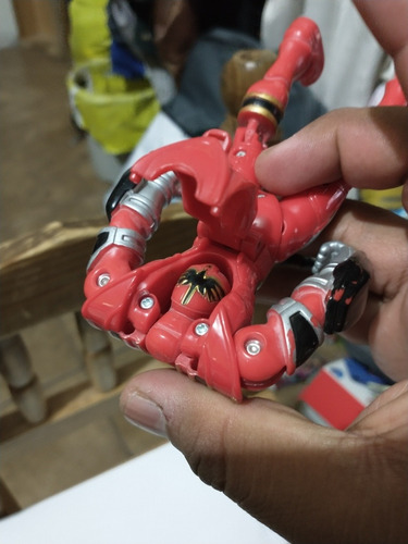 Mystic Force Power Ranger Legendario Battlized Ranger Rojo (Usado)