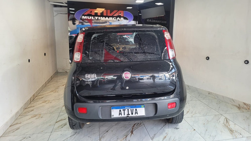 Fiat Uno Uno Vivace 1.0 8V (Flex) 4p