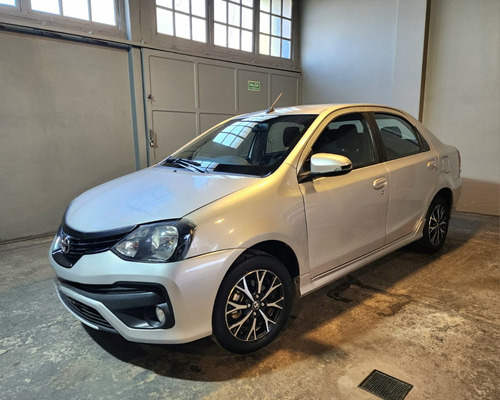 Toyota Etios 1.5 Sedan Xls l18