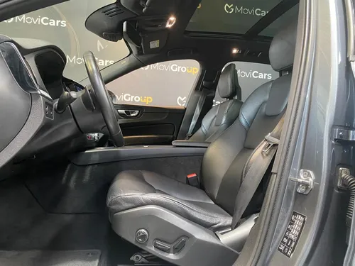Volvo XC60 2.0 T5 Awd Momentum