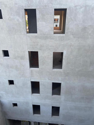 Departamento En Venta Moreno