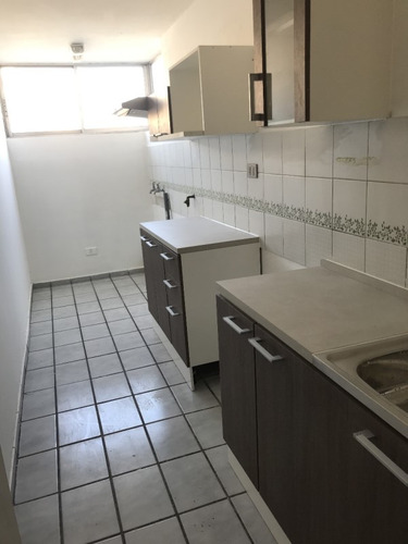 Se Vende Amplio Departamento En Ñuñoa Metro Chile España
