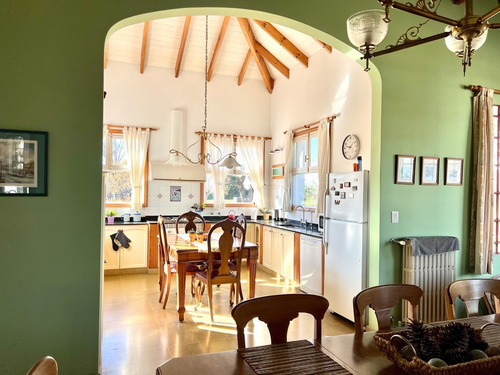 Hermosa Casa De Campo Hospedaje Rural, Con Piscina Y Gran Parque. Consulta Promociones Por Fines De Semana!!