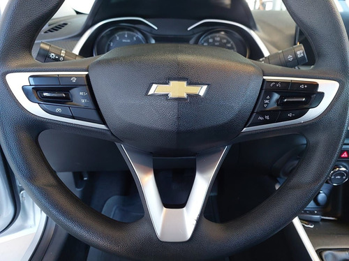 Chevrolet Onix 1.0 PLUS LT