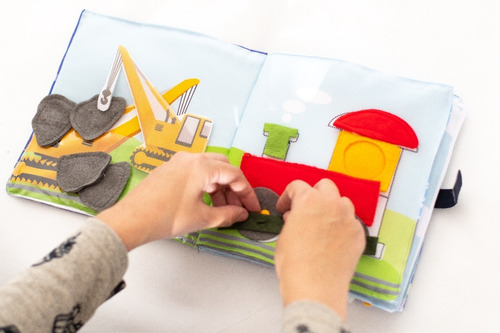 Libro Sensorial De Actividades 1 Kiwi