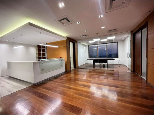 Oficina En Venta En Las Condes