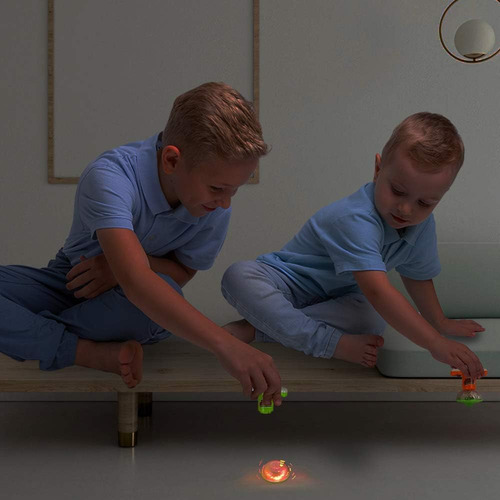 Juego De 6 Lanzadores De Peonzas Luminosos Artcreativity...