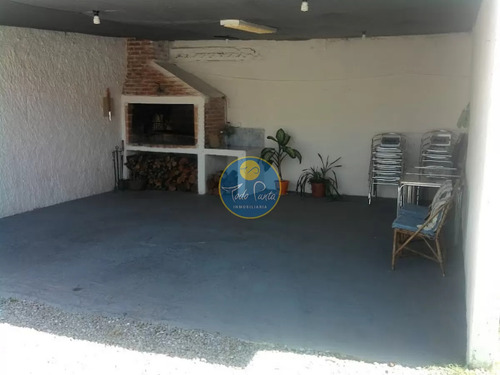 Casa 4 Dormitorios, A Metros Del Hotel Enjoy Y Playa Mansa