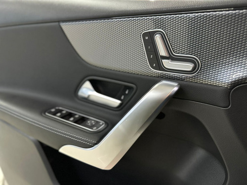 Mercedes-Benz Classe A 250 2.0 TB Hatch Vision