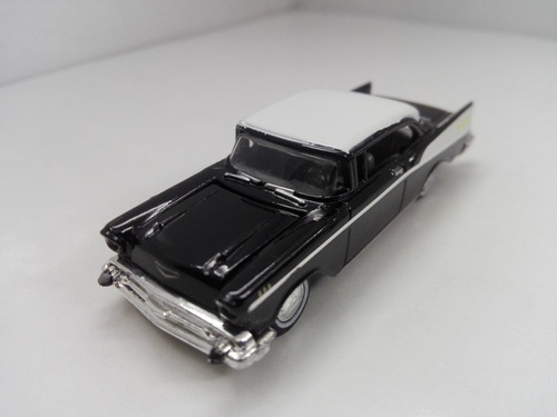 Racing Champions - 1957 Chevy Bel Air Mint De 1996 China