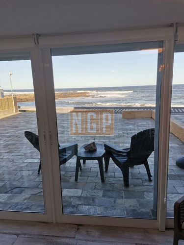Imagen 6 de 23 de Frente Al Mar, Con Vista A Playa Brava