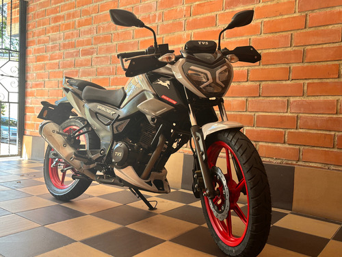 Moto Tvs Raider 125 ( 2025 - 10.000 Km )
