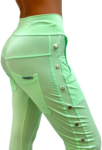 Imagen 9 de 10 de Babucha Jogger Progressive Blemish Con Tachas Y Bolsillos