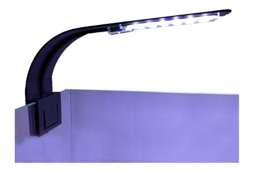 Imagem 4 de 4 de Luminária Led Soma X5 10w Na Cor Branco E Vermelho Plantados