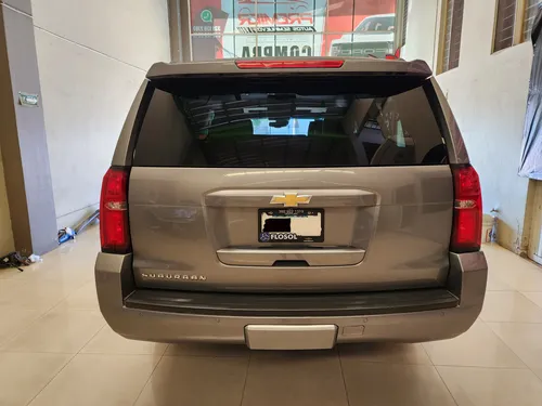 Chevrolet Suburban 5.4 Lt Piel Cubo At