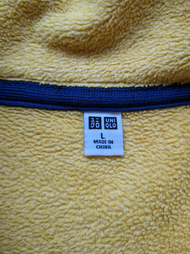Campera Deportiva Polar Hombre Amarillo Uniqlo L (Usado)