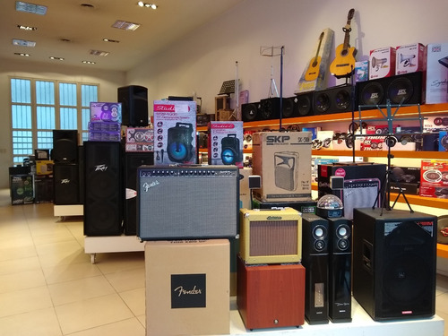 Preamplificador Valvular Behringer Mic100