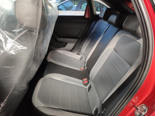 Volkswagen Nivus 1.0 Highline 200 Tsi Aut. 5p 6 marchas