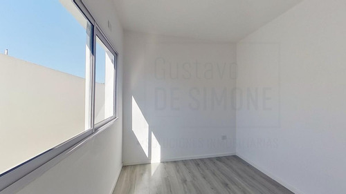 Imagen 18 de 30 de Venta Ph 4 Ambientes En Agronomia Con Cochera, Patio Y Terraza