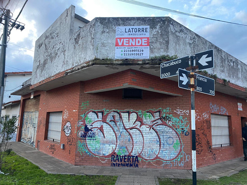 Latorre Prop. Vende Local Con Vivienda En Villa Primera