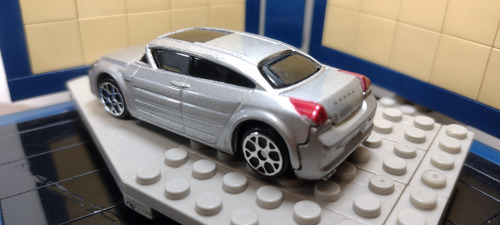 Priviet Dodge Super 8 Hemi Concept 2001 Maisto Hw Plateado (Usado)