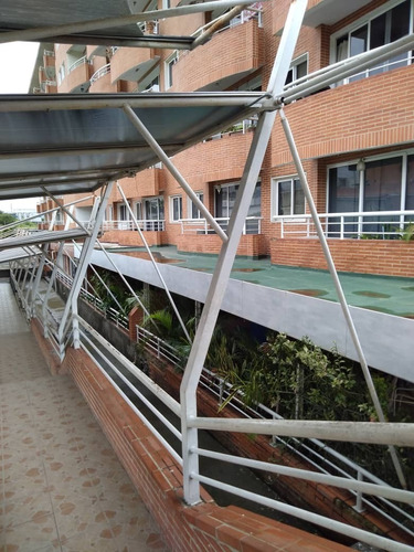 Imagen 7 de 9 de Venta De Apartamento En Guatire, Buenaventura Actualizado.