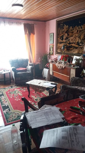 ¡oportunidad En Concepción: Casa Amplia Y Bien Ubicada!