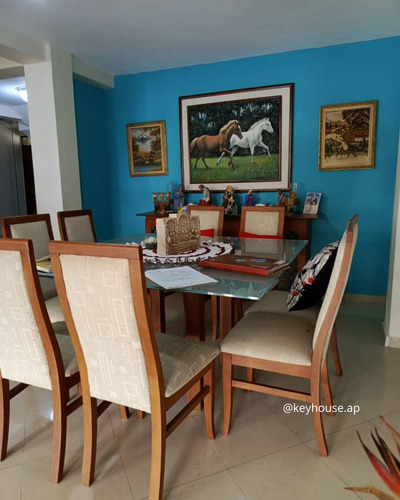Keyhouse.ap Vende Casa En Urb. Cooperativa Guaicaipuro.