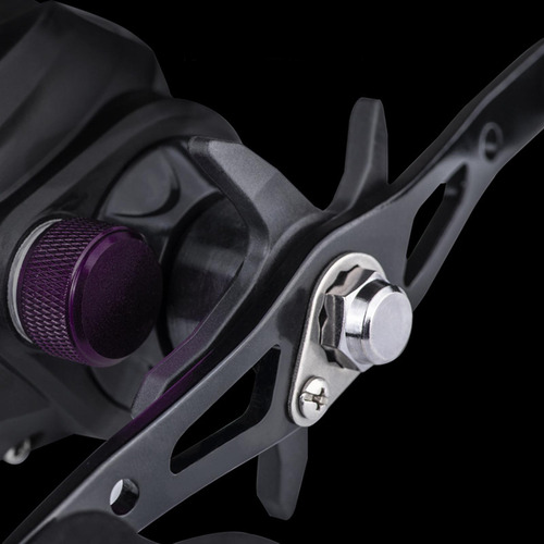 Carrete De Carbono Para Baitcasting Diestro Am2000 Derecha
