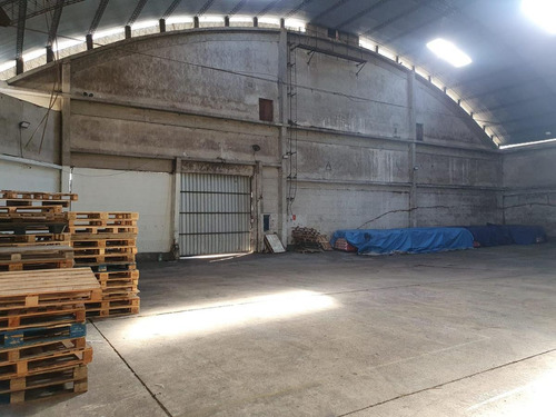 Imagen 9 de 9 de Veracierto Prox Camino Carrasco, 820 M2 , Vig 24 Hs, Baños, Explanada De Contenedores!!
