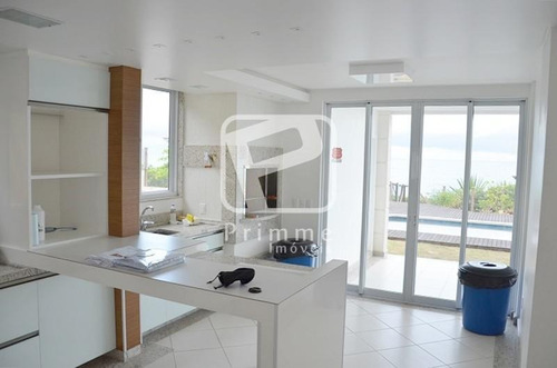Imagem 10 de 15 de Casa Em Balneário Camboriú - Praia Do Estaleirinho - 6570