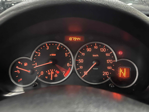 Peugeot 206 1.6 FELINE SW 16V FLEX 4P AUTOMÁTICO