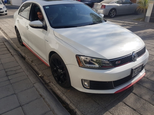 Imagen 4 de 15 de Volkswagen Jetta 2014 2.0 At