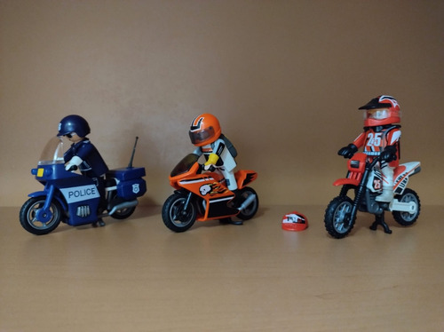 Playmobil Motociclista Figura 6 Cm. (Usado)